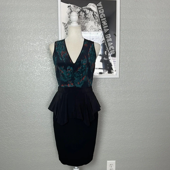 Marchesa Voyage Feather Silk Dress Peplum Skirt Sz 4 - Picture 3 of 12